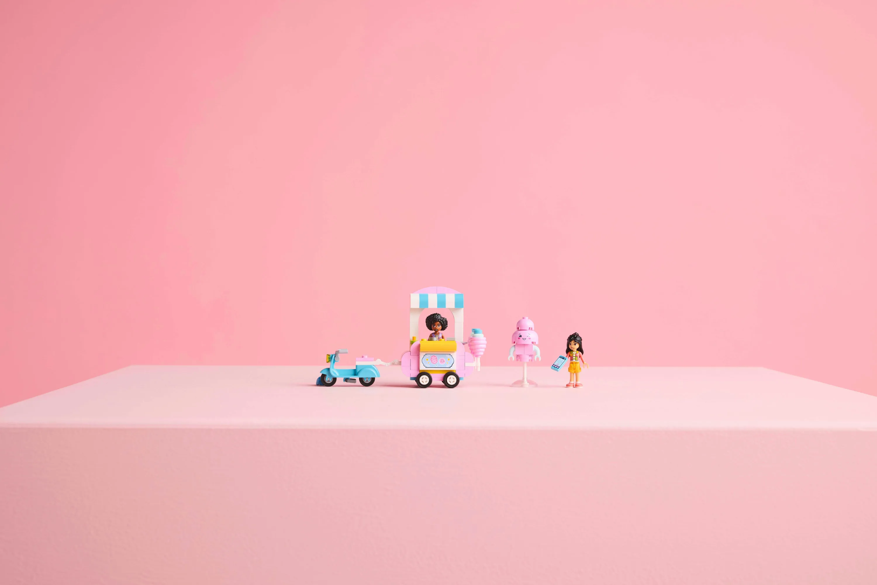 LEGO Friends Sockervaddsstånd och skoter 42643 LEGO Friends Sockervaddsstånd och skoter 42643