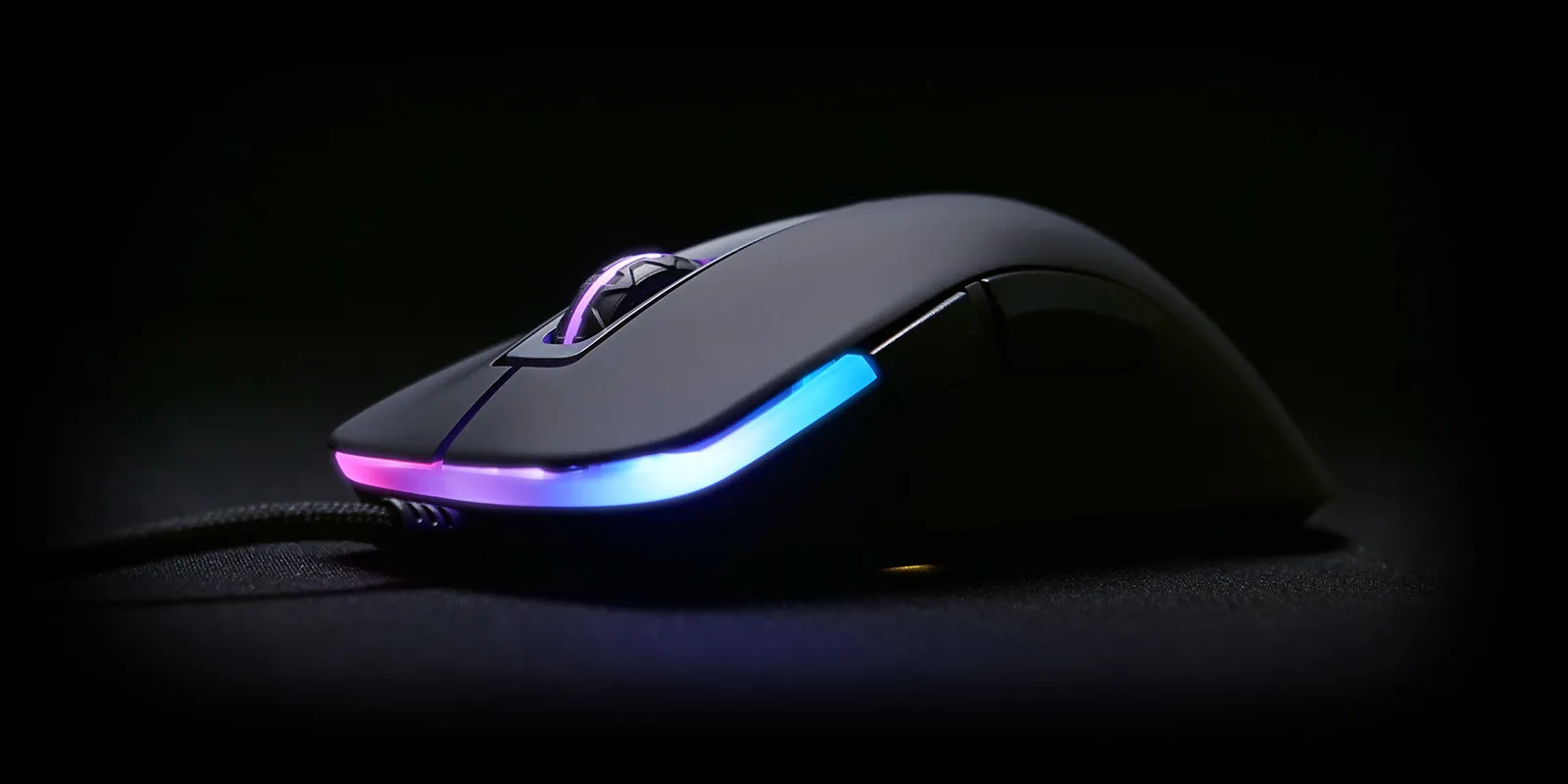 Xtrfy M1 RGB -pelihiiri, musta