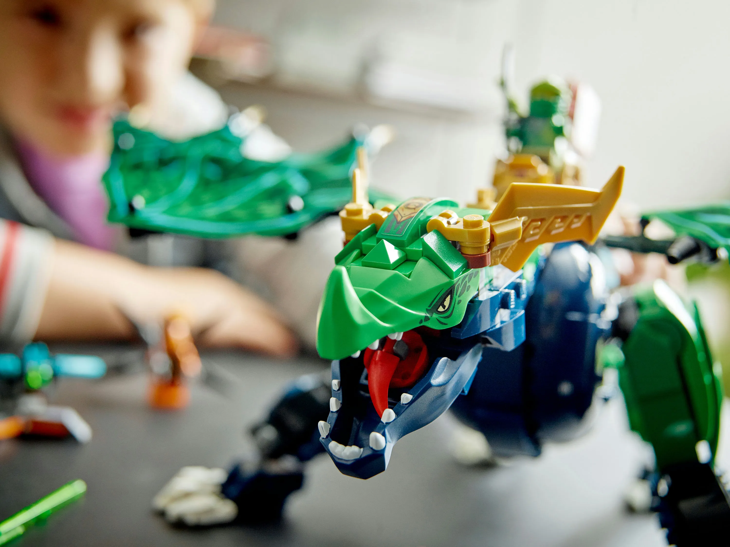 Lego Ninjago -Lloydin legendaarinen lohik&auml;&auml;rme 71766