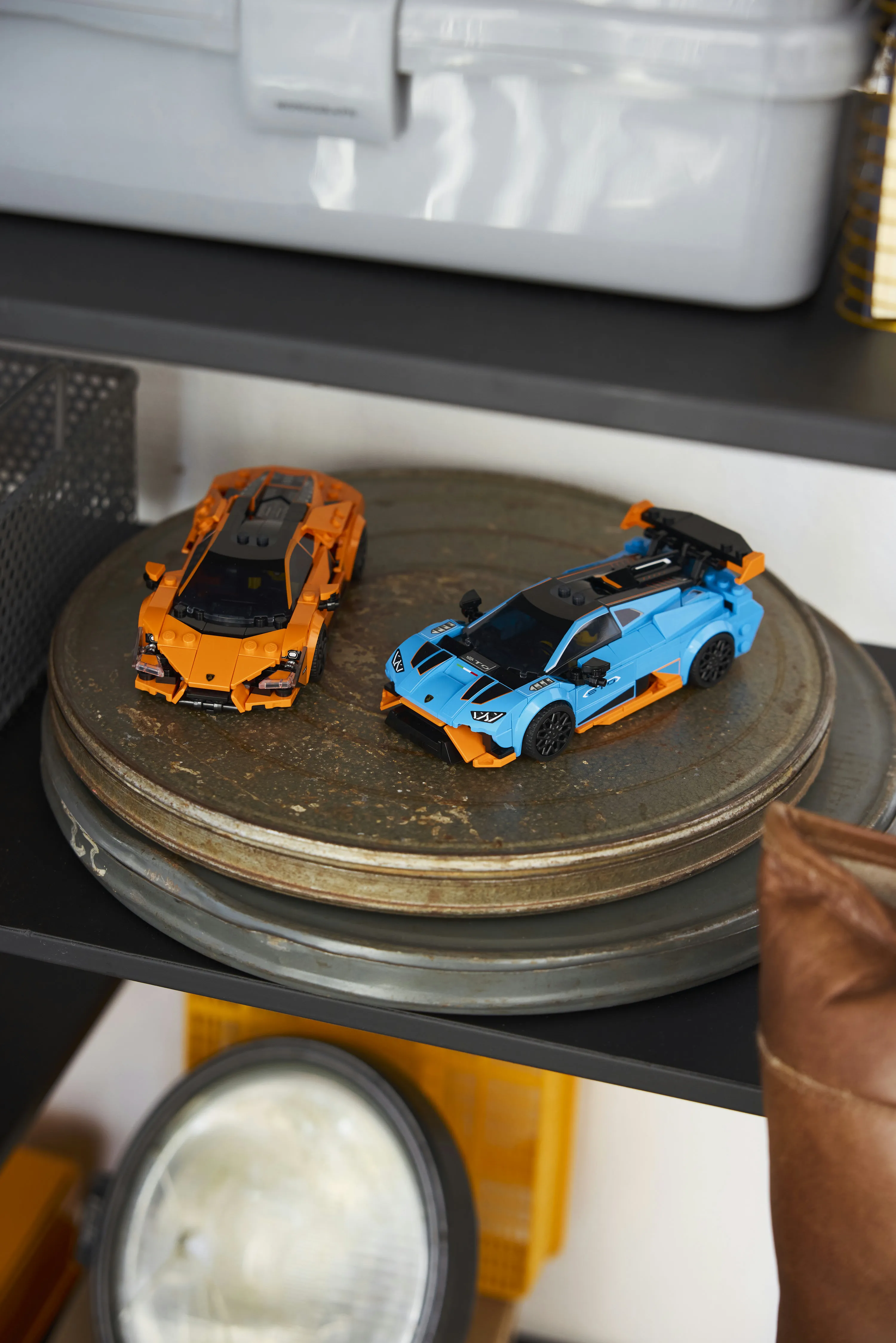 LEGO Speed Champions Lamborghini Revuelto ja Hurac&aacute;n STO 77238