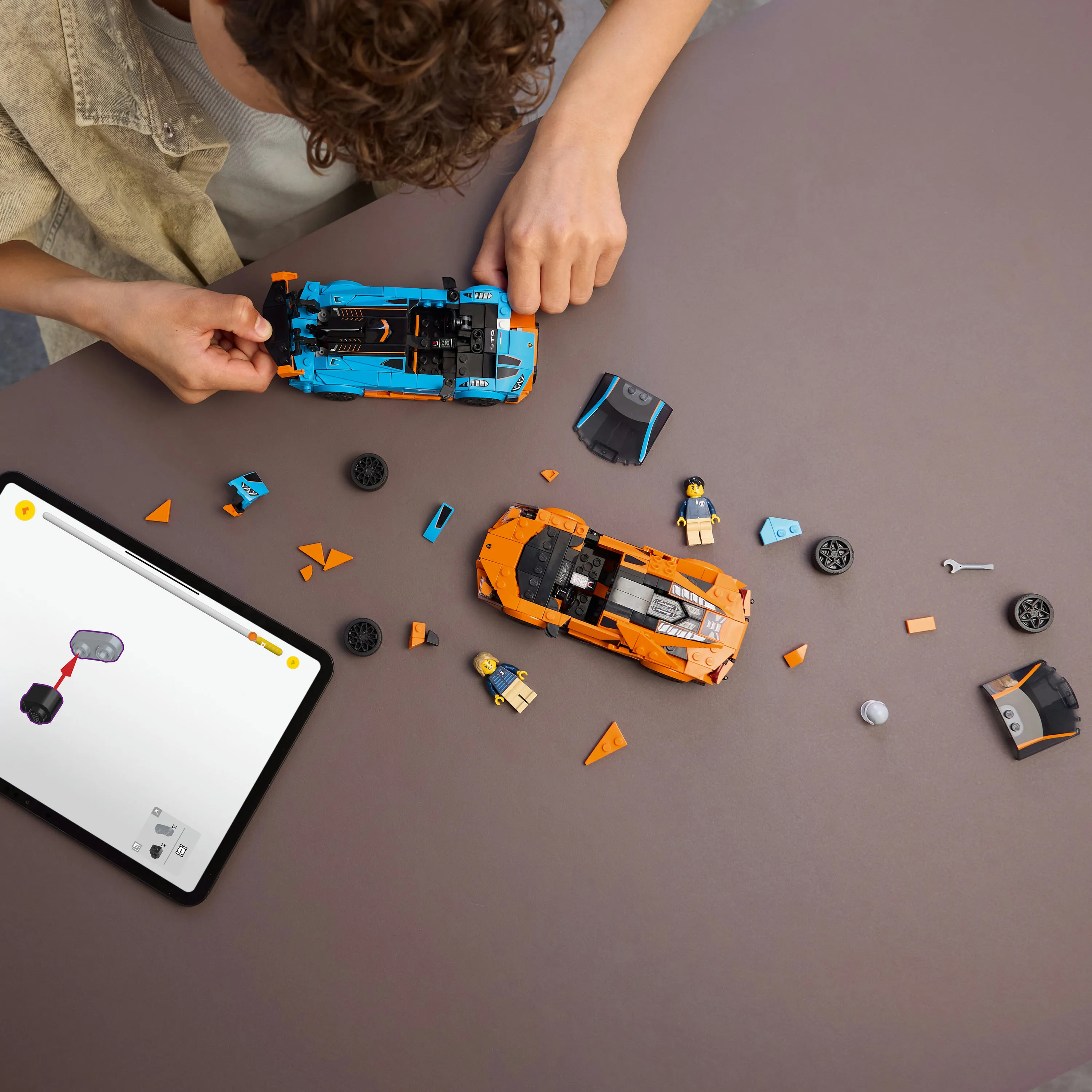 LEGO Speed Champions Lamborghini Revuelto ja Hurac&aacute;n STO 77238