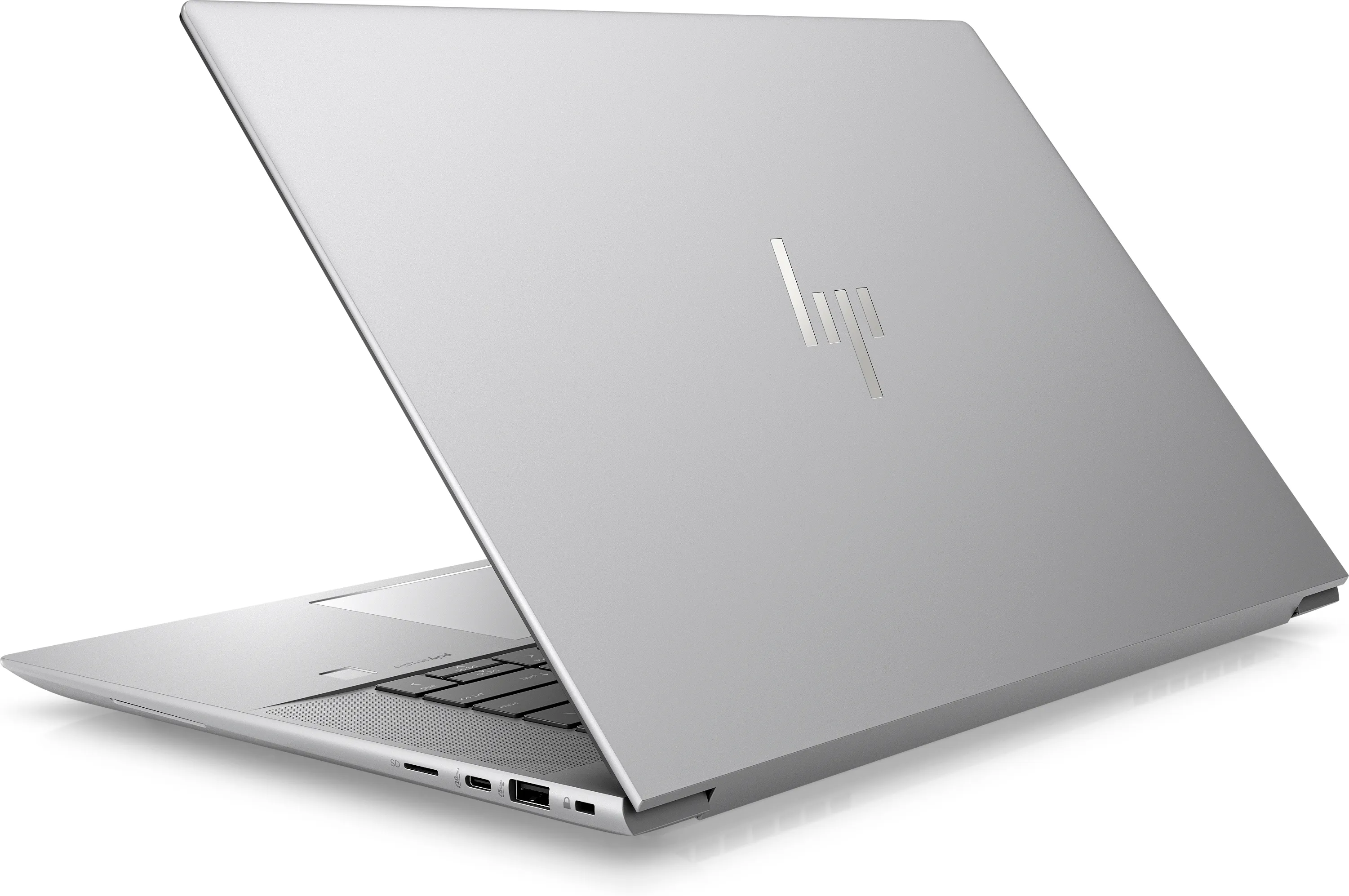 HP ZBook Studio G11 16" Ultra 9 185H, 64 Gt, 1 Tt, RTX 3000 Ada, Win 11 Pro -kannettava, hopea
