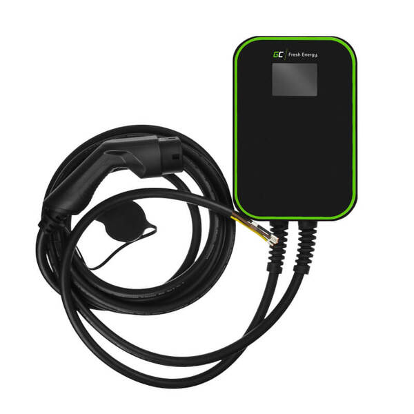 Green Cell EV14 EV Charging Station, 22 kW, 6 m Type 2, 3-Phase, 32 A, IP66, LCD