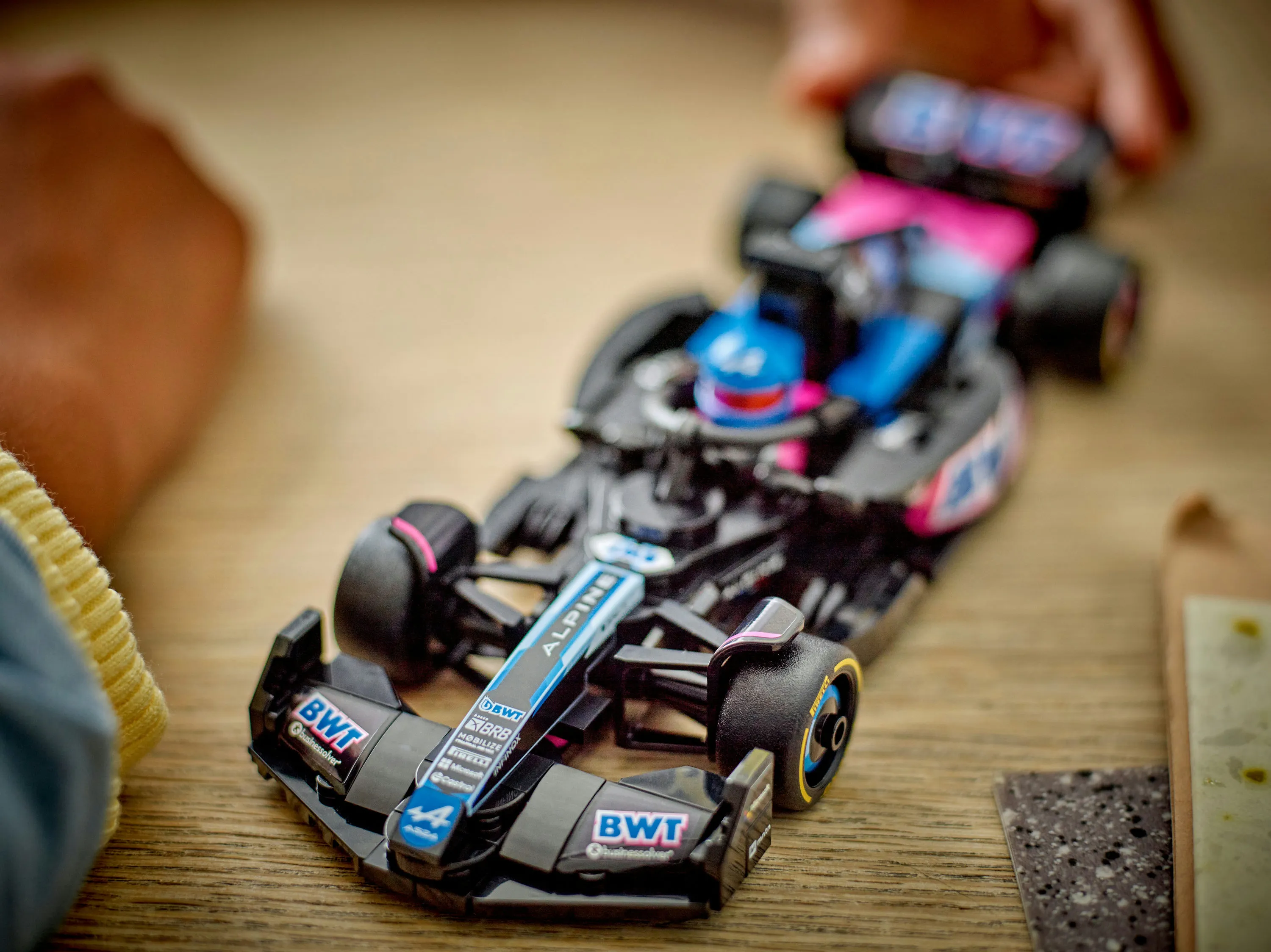 LEGO Speed Champions BWT Alpine F1 Team A524 racerbil 77248