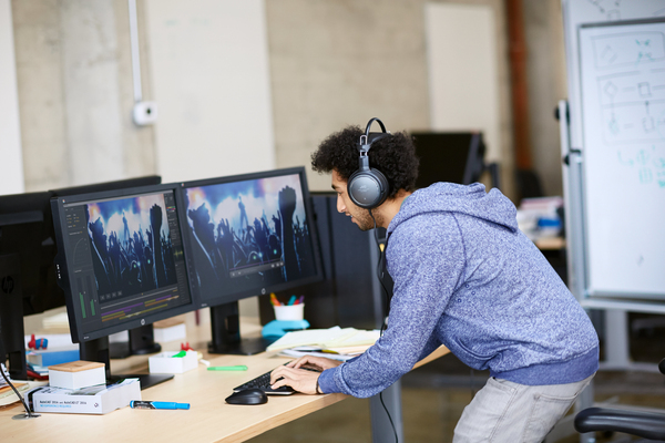 K/Z440/8GB DDR4-2133/256GB/E5-