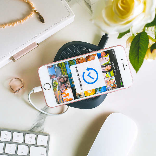 SANDISK iXpandTM Base 256GB EU adapter