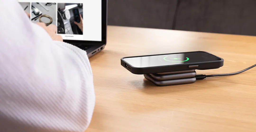 Epico Mag+ Foldable Wireless Charger  MagSafe compatible - space grey