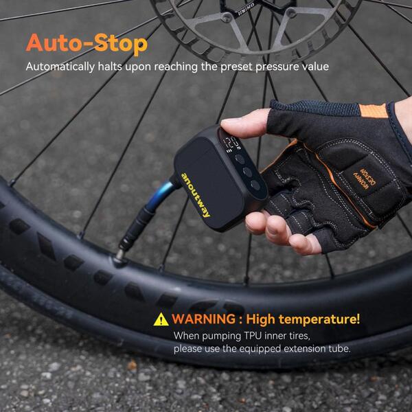 CYCPLUS AS210 Pro laddningsbar elektrisk cykelpump, svart