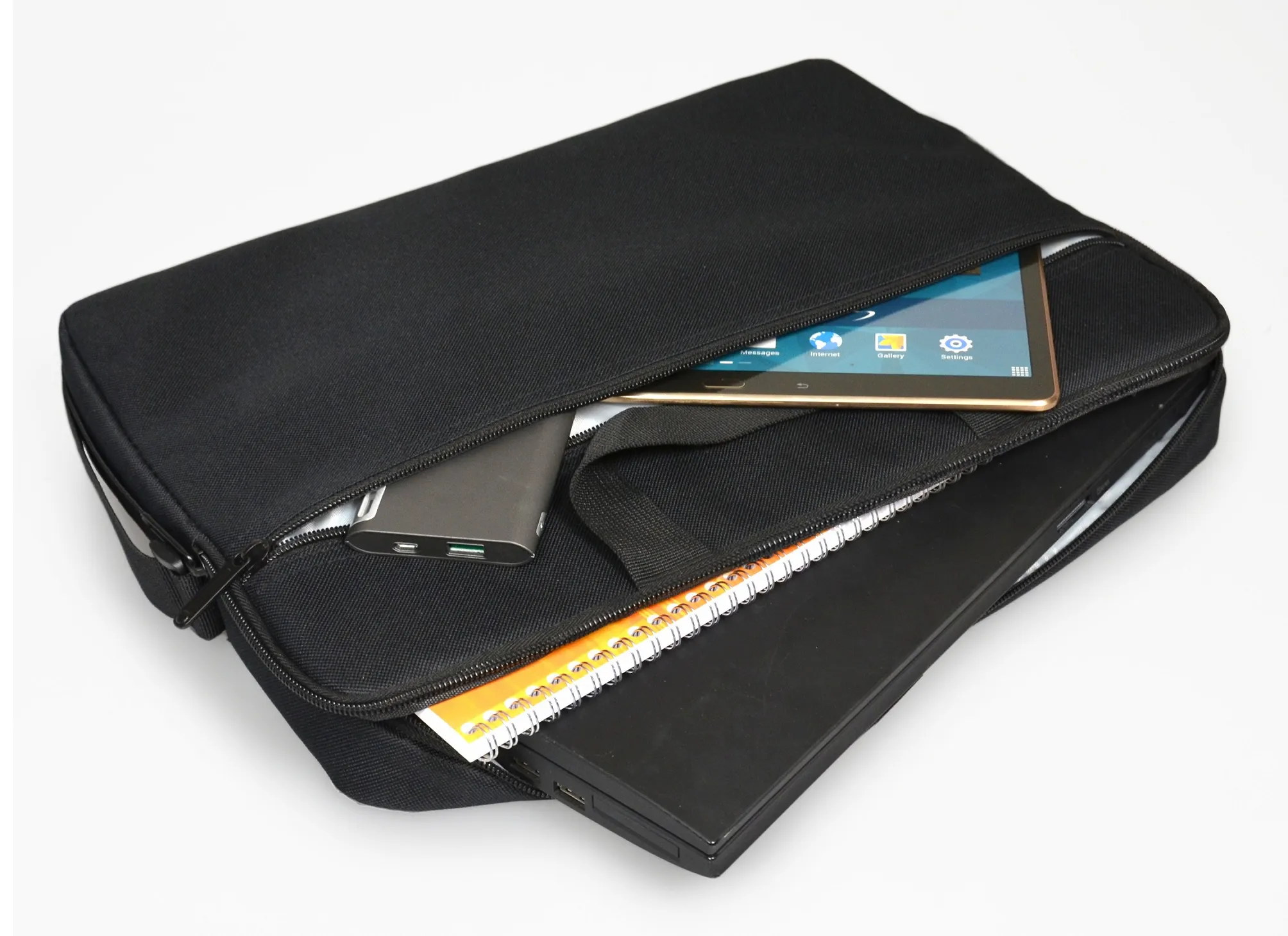 Port Designs 14-15.6" L15 Laptop Case