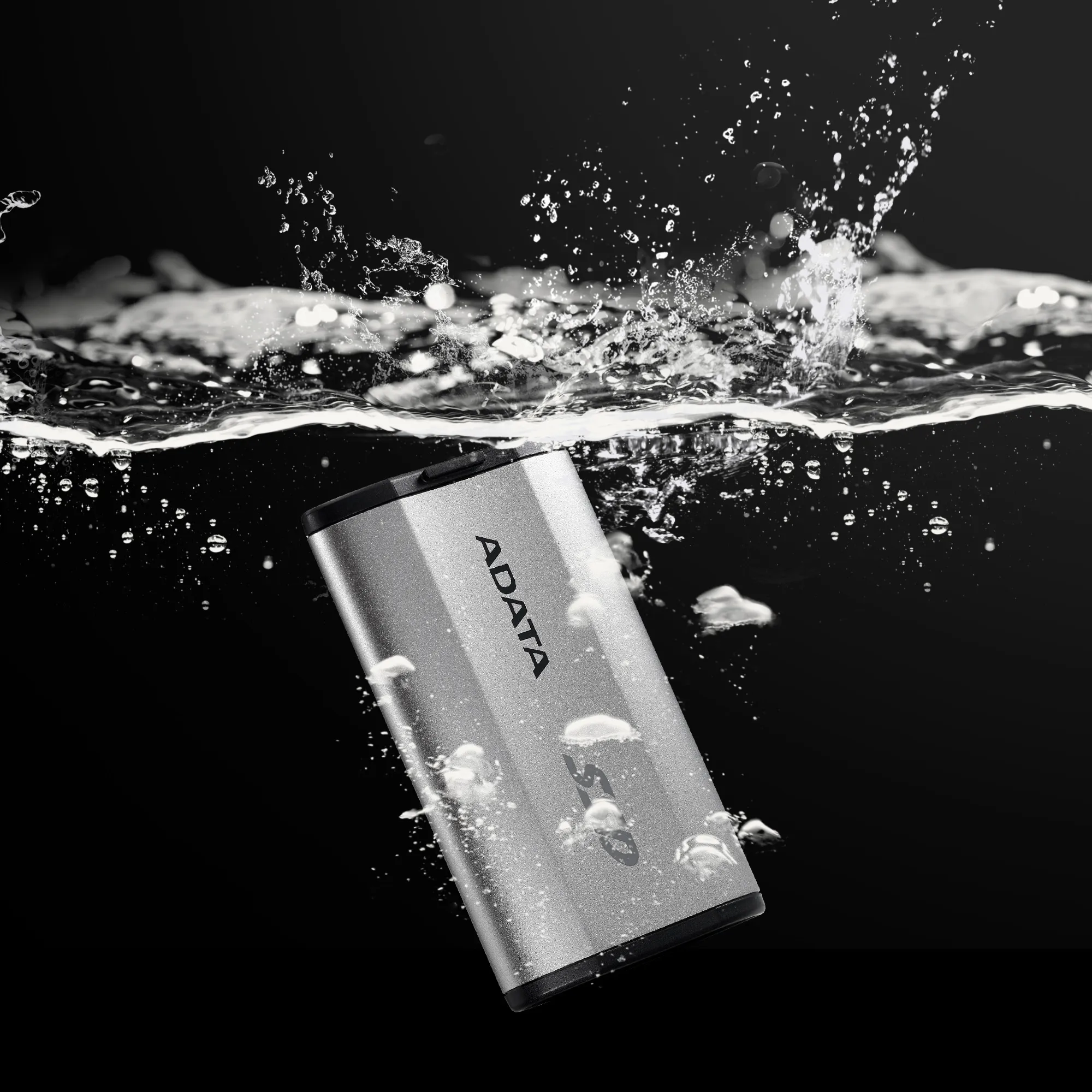 ADATA Solid state-drev SD810 4TB USB 3.2 Gen 2x2