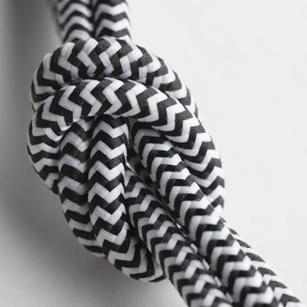 Native Union Belt Cable USB-A - USB-C -kaapeli, 1,2m, Zebra