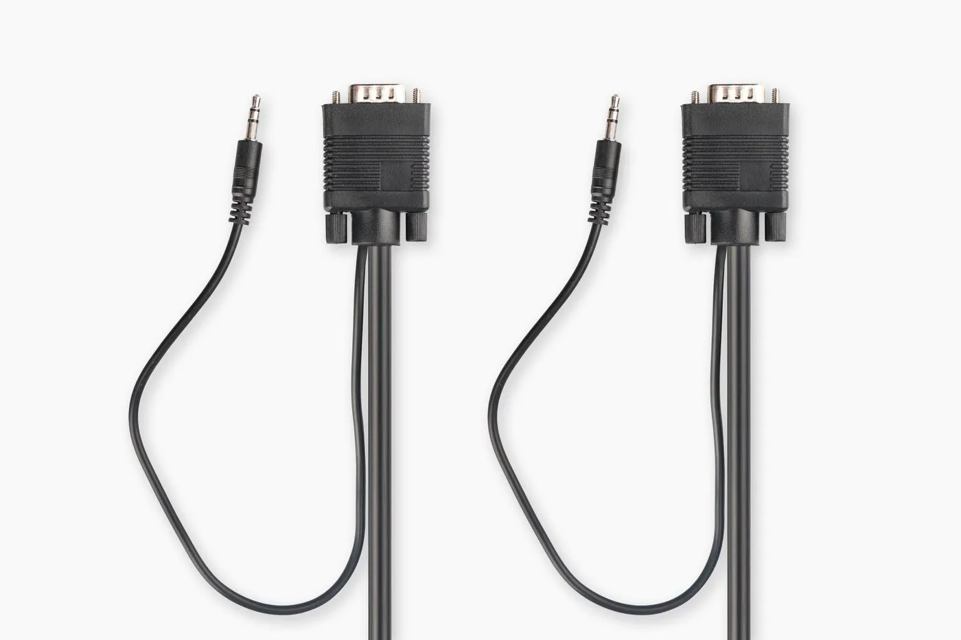 MicroConnect SVGA HD15 + 3.5 mm VGA cable, with 8K, 10 m, Black