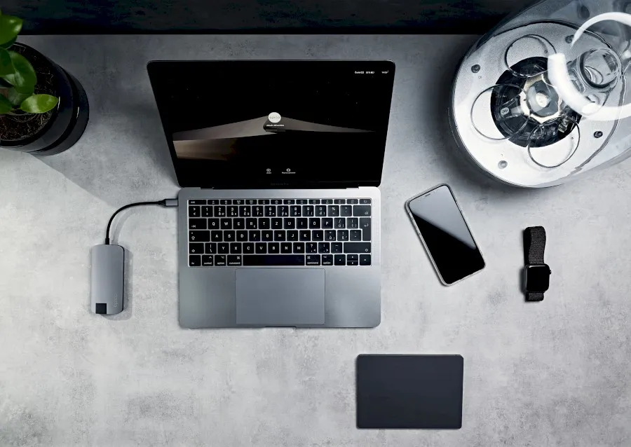 Epico Multimedia Hub 2019 - space grey