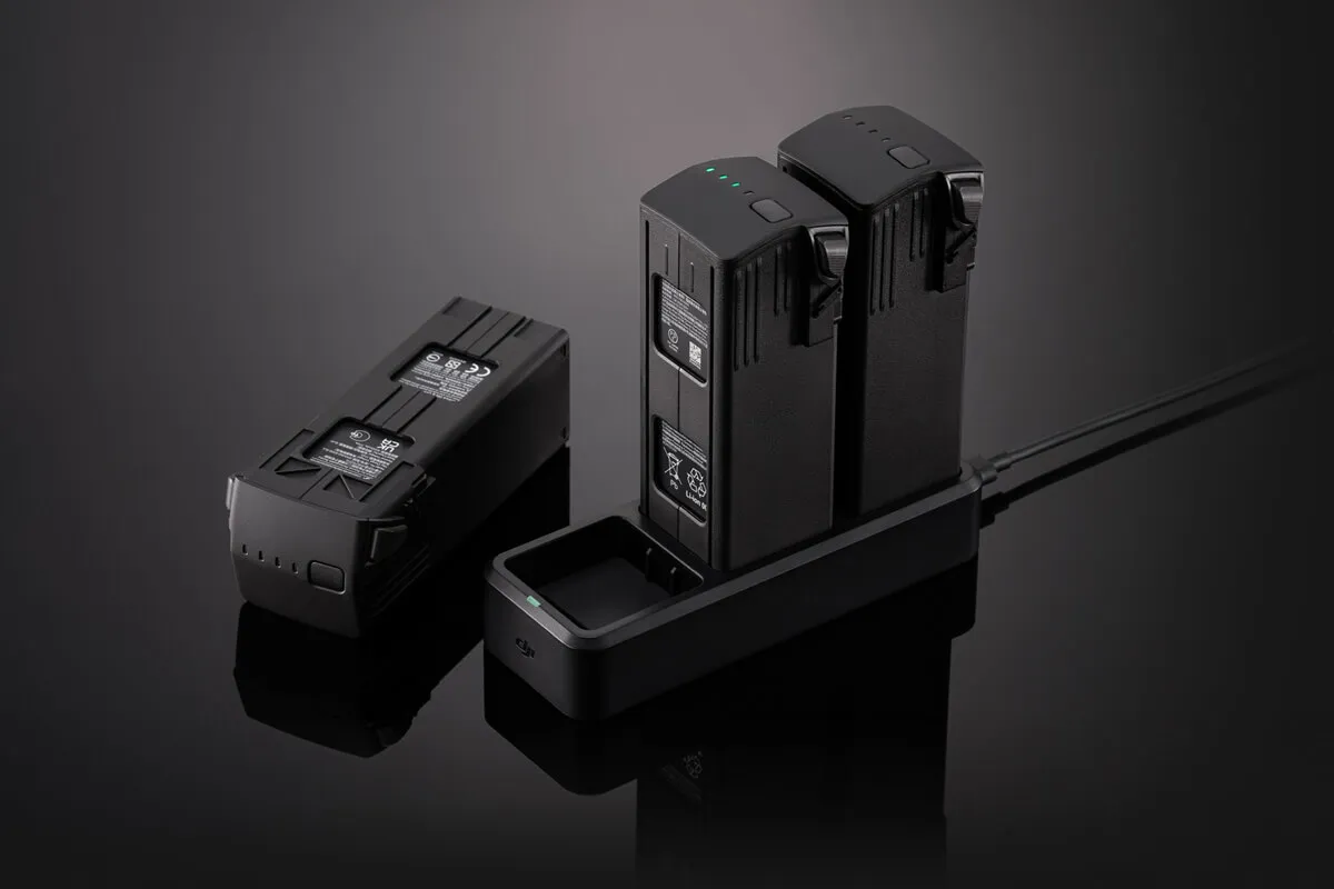 DJI Mavic 3 Enterprise -akkujen latauskeskus musta