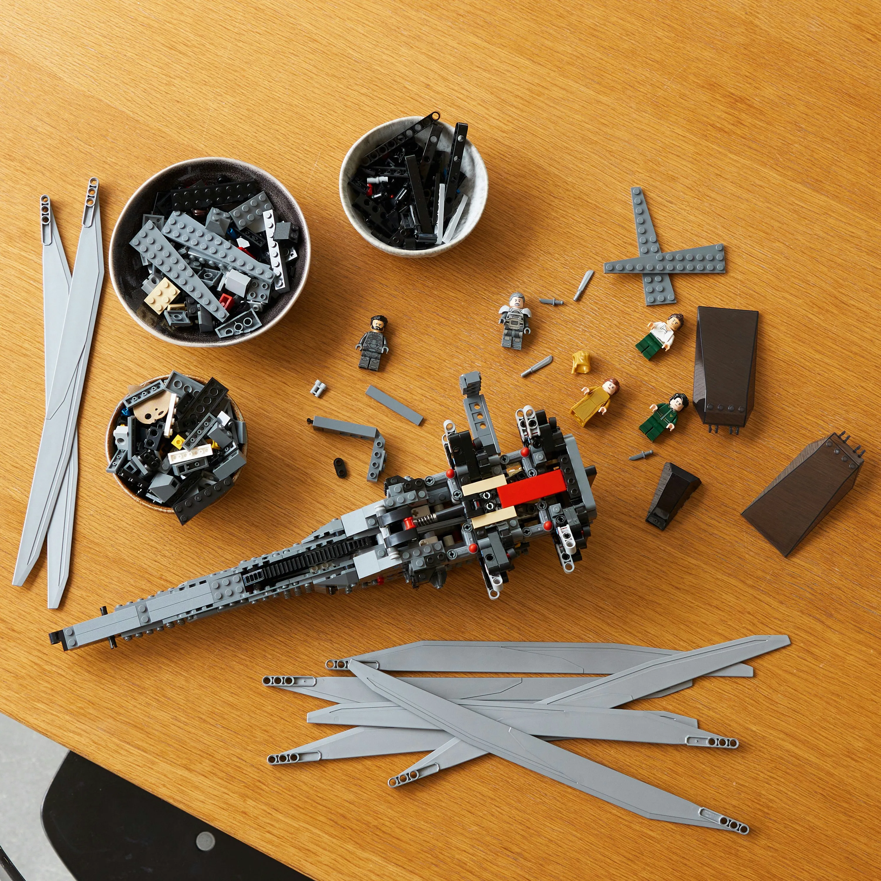 SOP LEGO Icons Dune Atreides Royal Ornithopter 10327 SOP LEGO Icons Dune Atreides Royal Ornithopter 10327