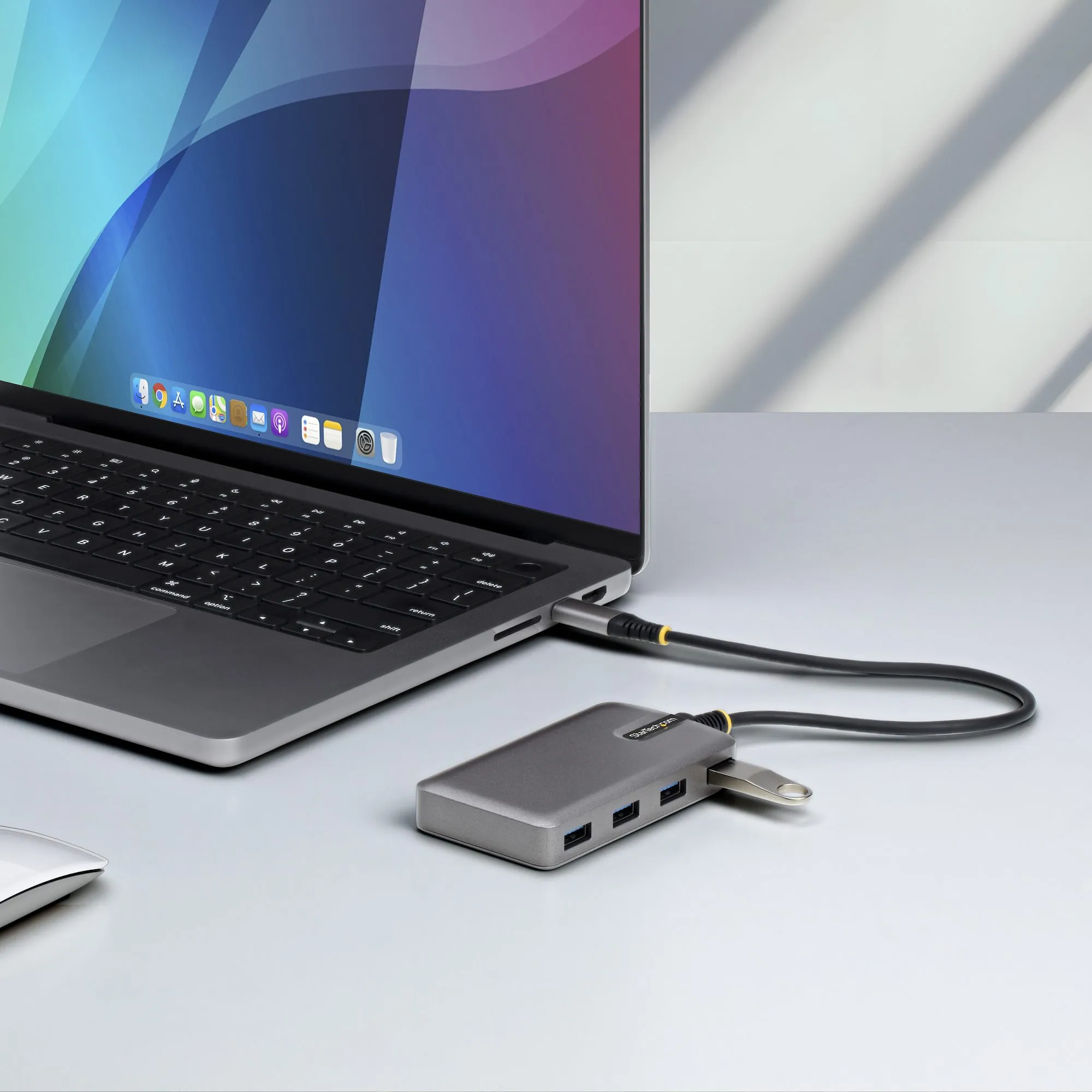 Startech 4-Port USB-C Hub 5Gbps Bus Powered -USB-hubi