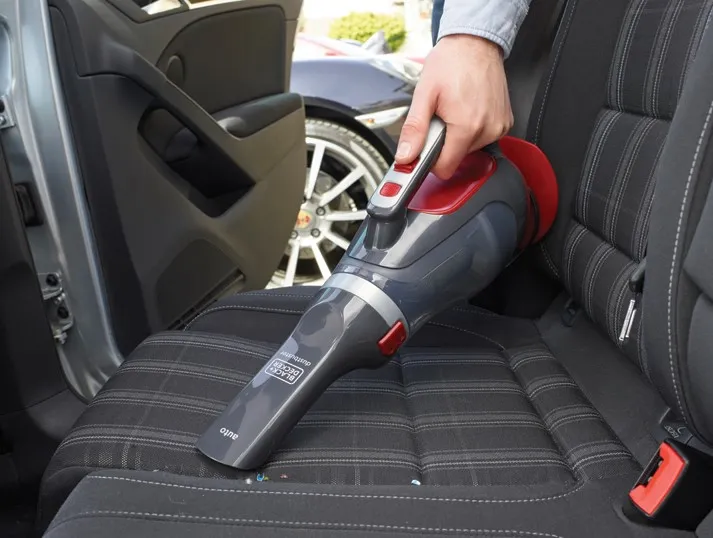 Black+Decker ADV1200 0.61 L 12V Handheld vacuum cleaner, Grey, Red