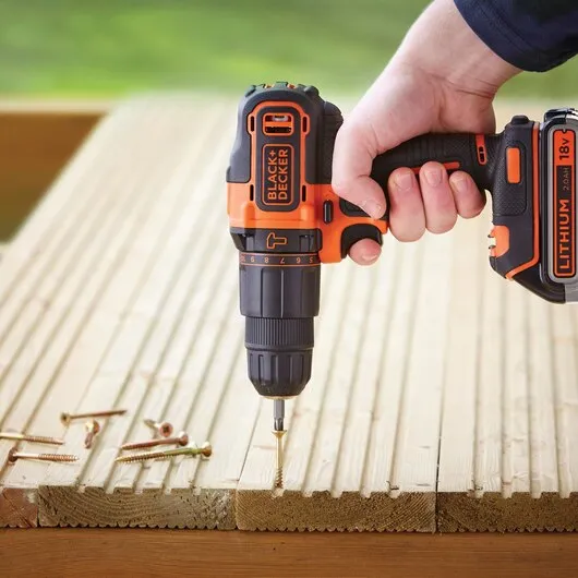 Black &amp; decker Screwdriver 18v ​​2 batteries