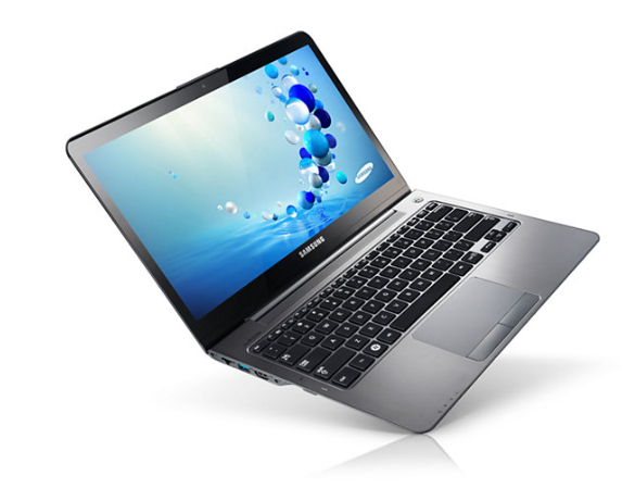 SAMSUNG NP540U3C i5-3317U 13.3inch SuperBright 300nit HD 4+2GB 500GB 5.4k +24GB SSD Intel HD Graphics TPM 4cell WIN8 Titan Silver