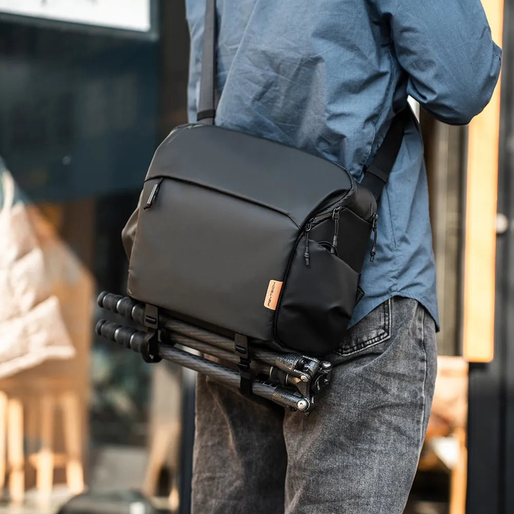 PGYTECH OneGo Shoulder Bag  10L(Obsidian