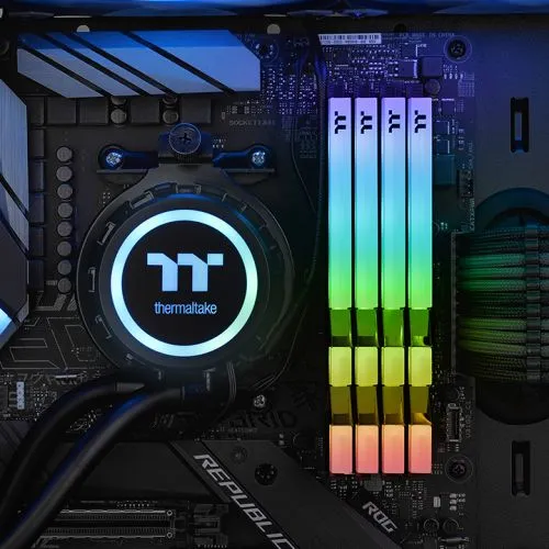 THERMALTAKE TOUGHRAM RGB 2x8GB DDR4 3200 C16 Memory