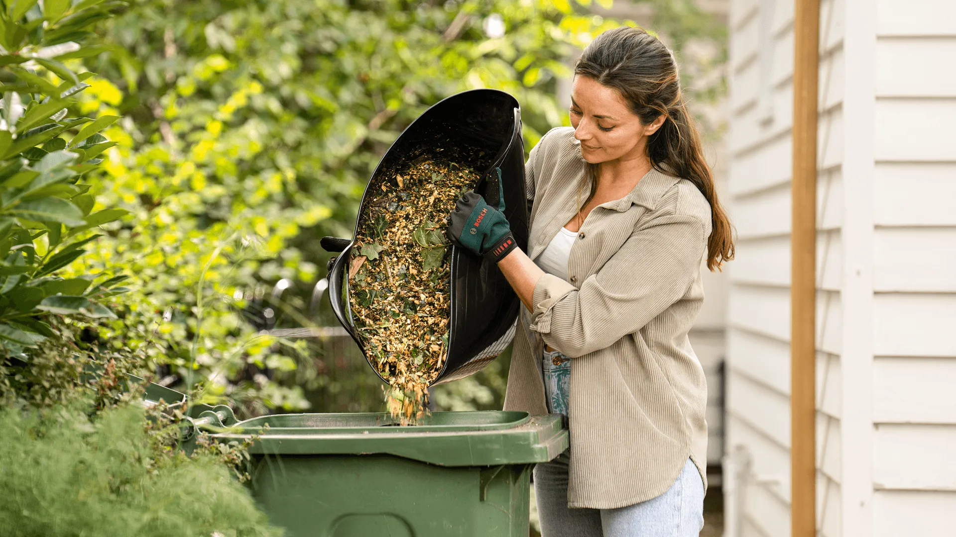 Bosch AXT Rapid 2000W - shredder