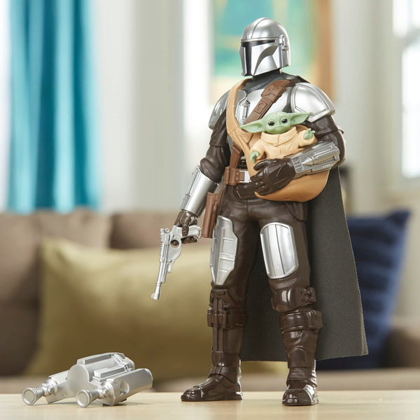 Star Wars The Mandalorian 12 Inch Feature Figure Mando with 2 Inch Grogu