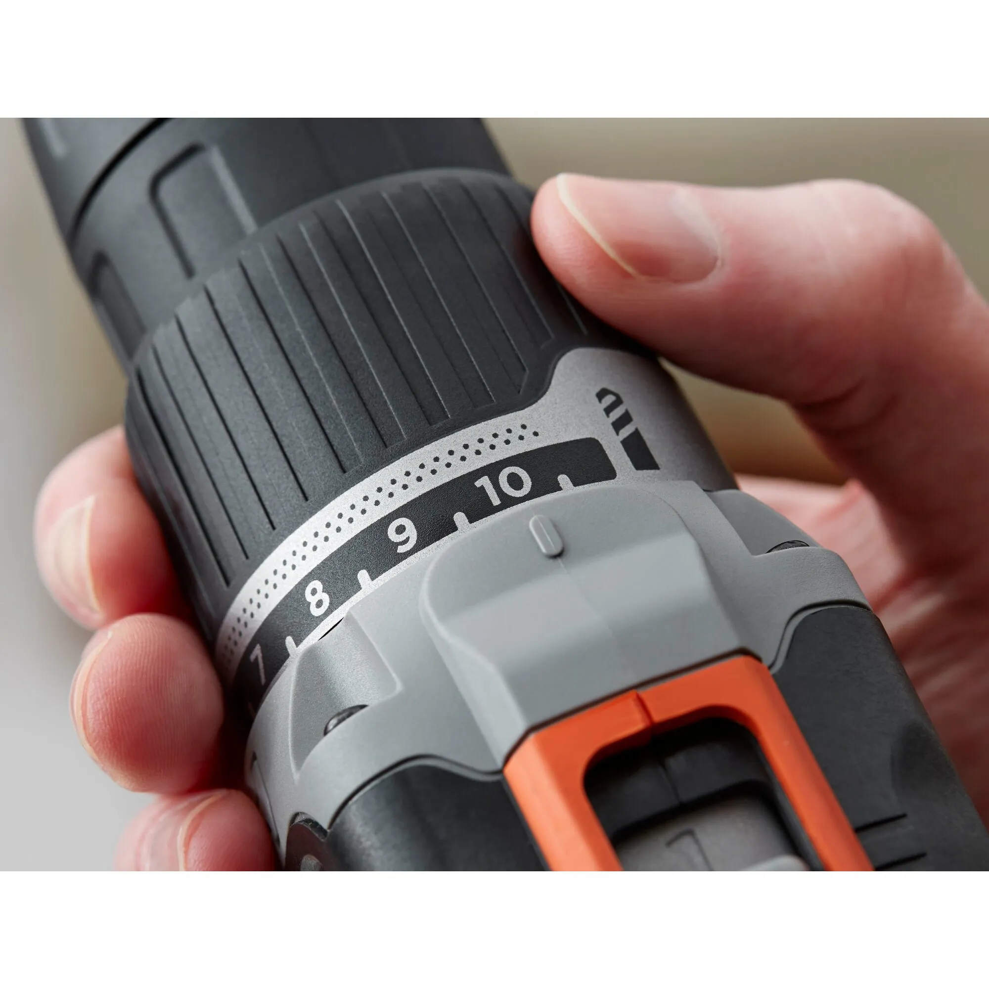 Black & decker Impact drill 18v lithium-ion 2x1,5ah batt