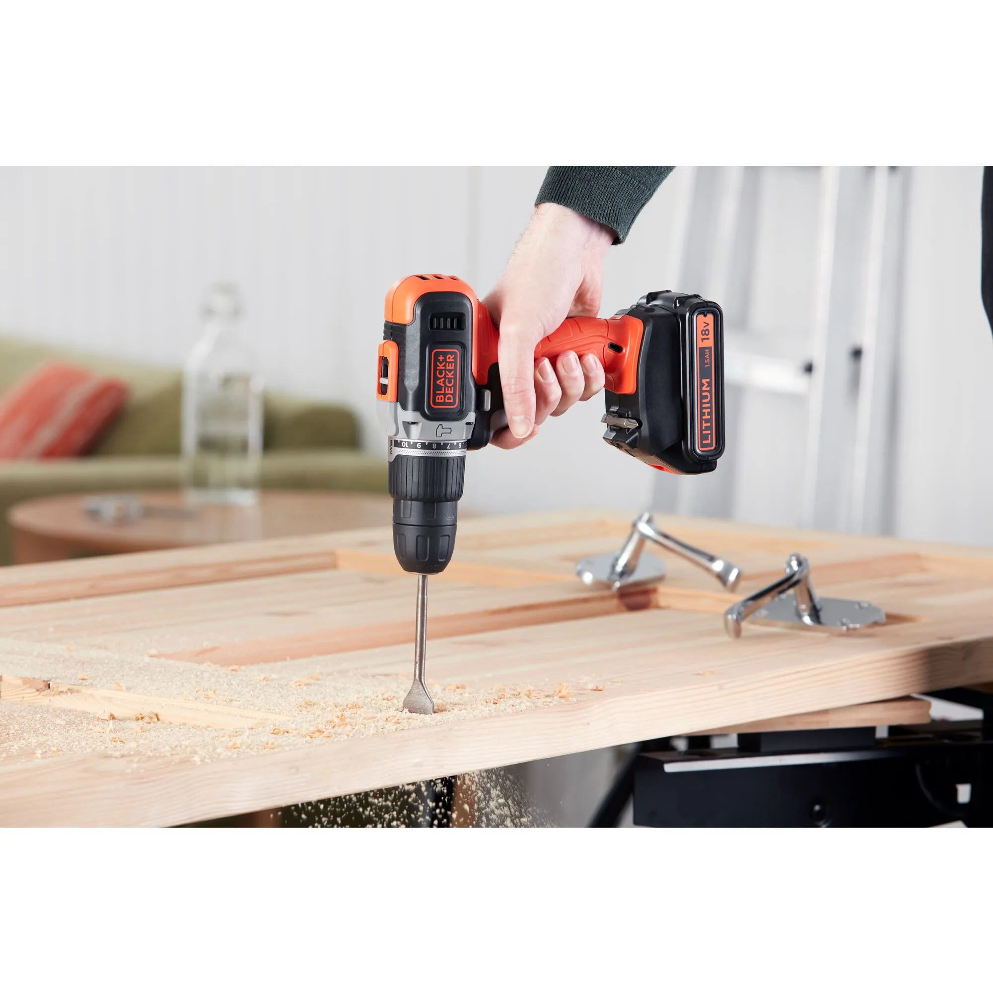 Black & decker Impact drill 18v lithium-ion 2x1,5ah batt