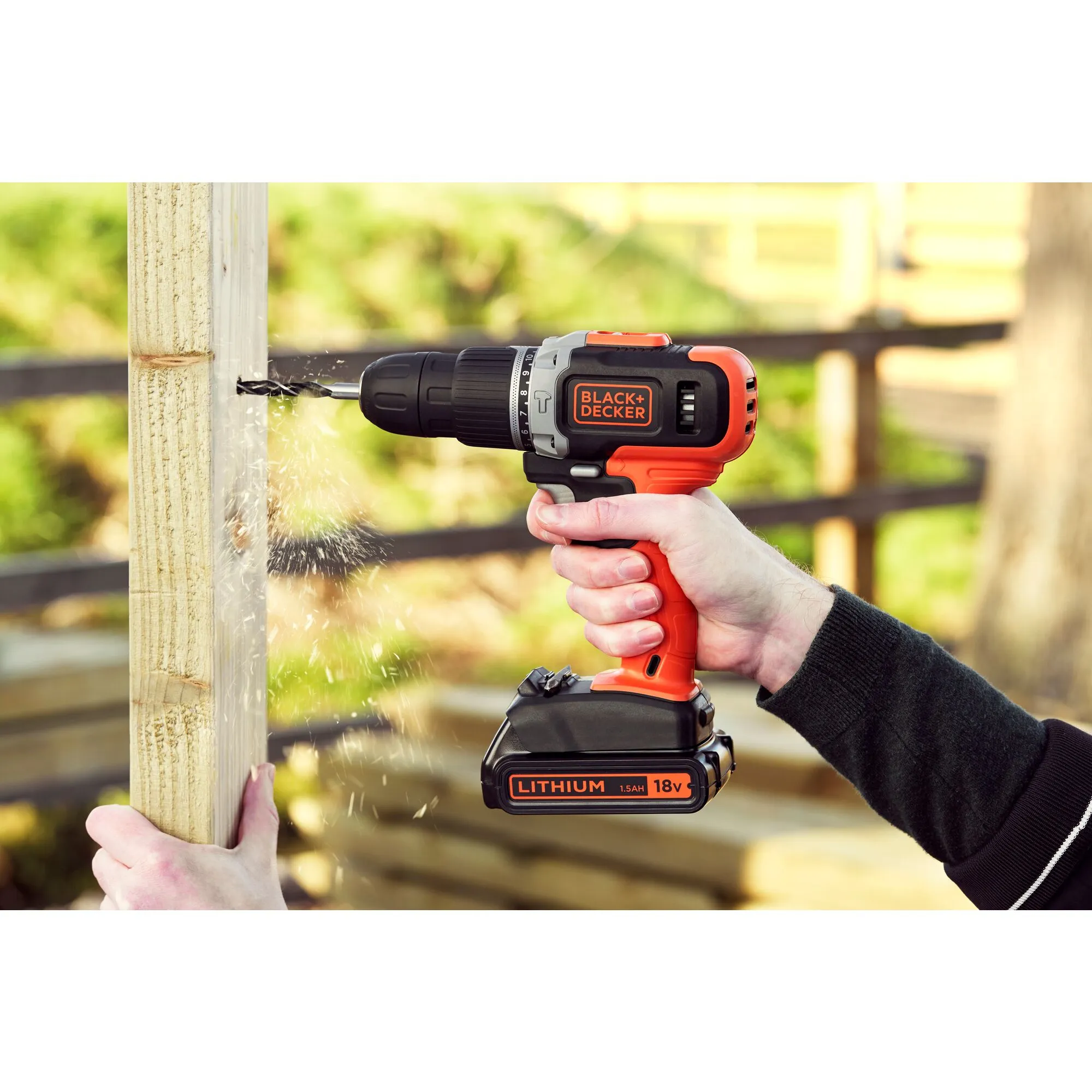 Black &amp; decker Impact drill 18v lithium-ion 2x1,5ah batt