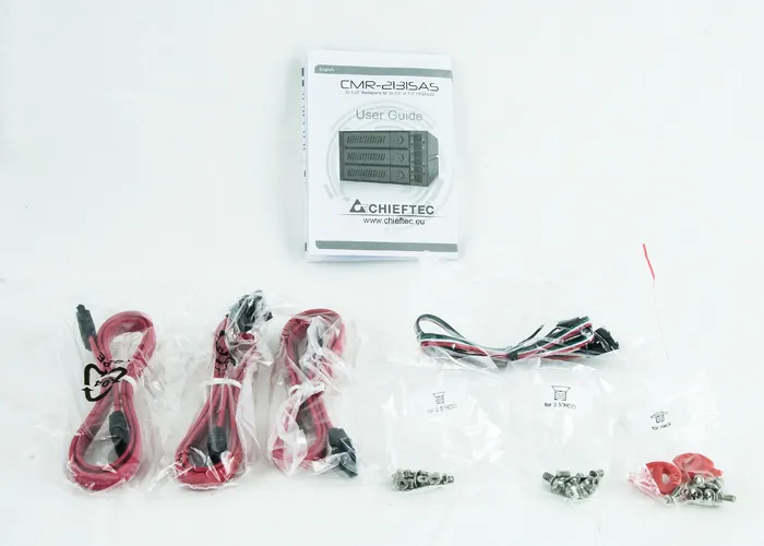 CHIEFTEC 3x5.25 bays for 4 SAS/SATA HDDs
