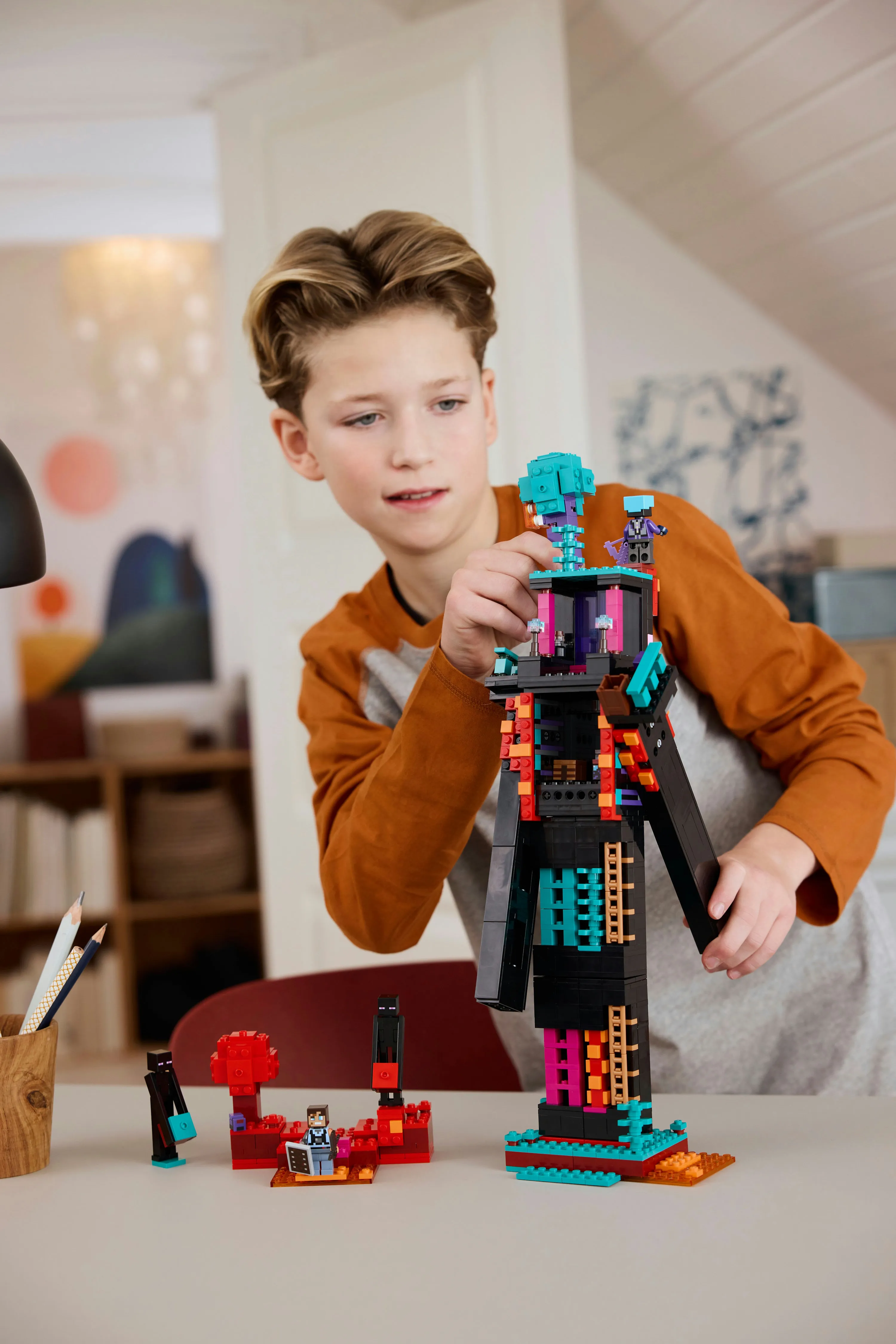 LEGO Minecraft &Auml;&auml;rel&auml;isen torni 21279