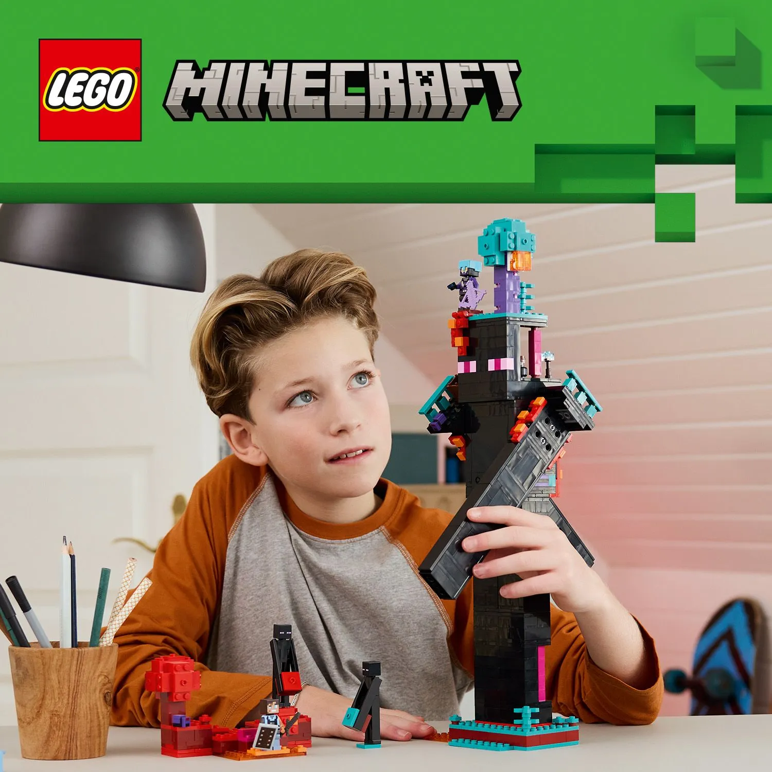 LEGO Minecraft &Auml;&auml;rel&auml;isen torni 21279