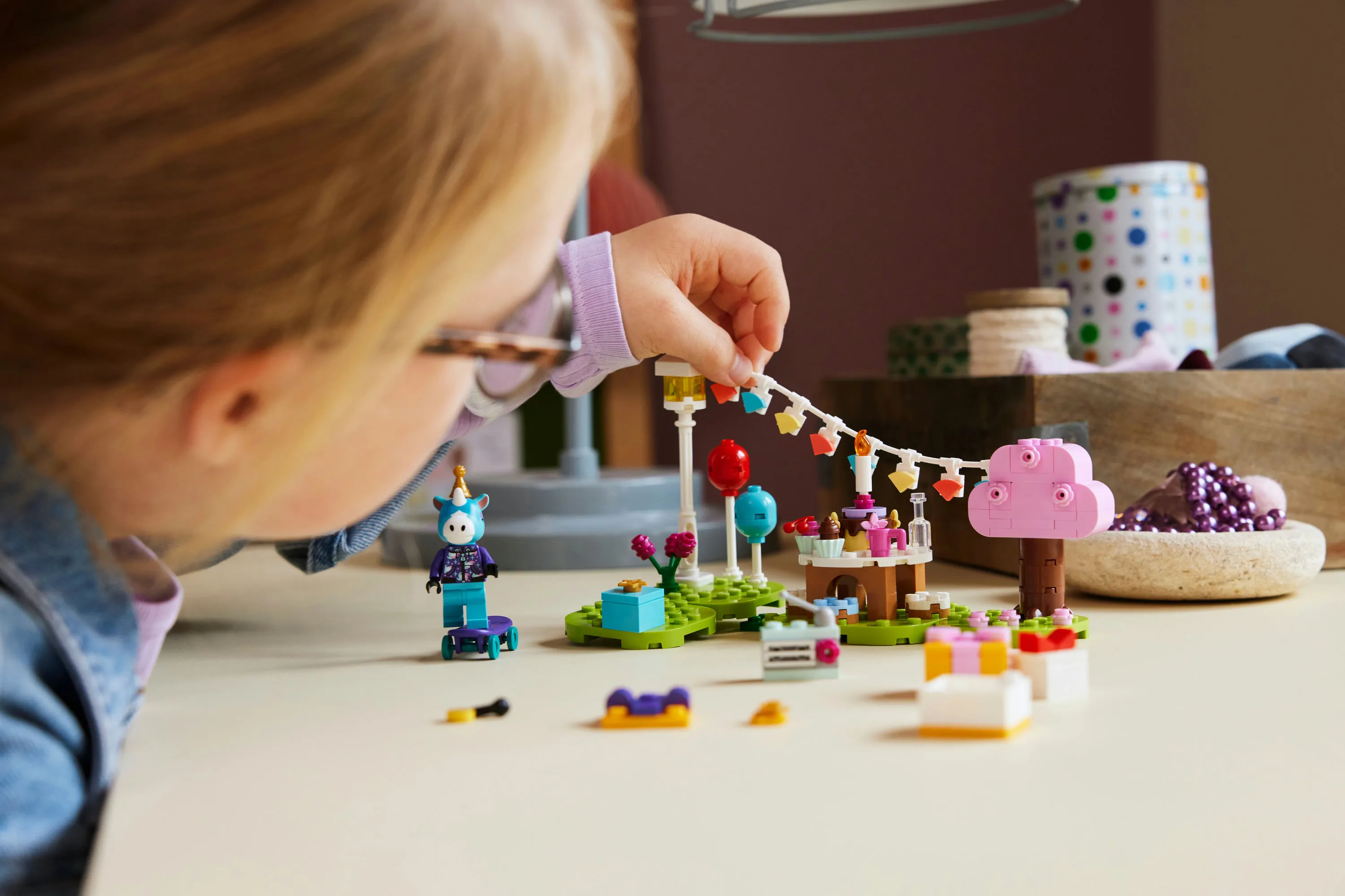 LEGO Animal Crossing Julian's Birthday Party 77046