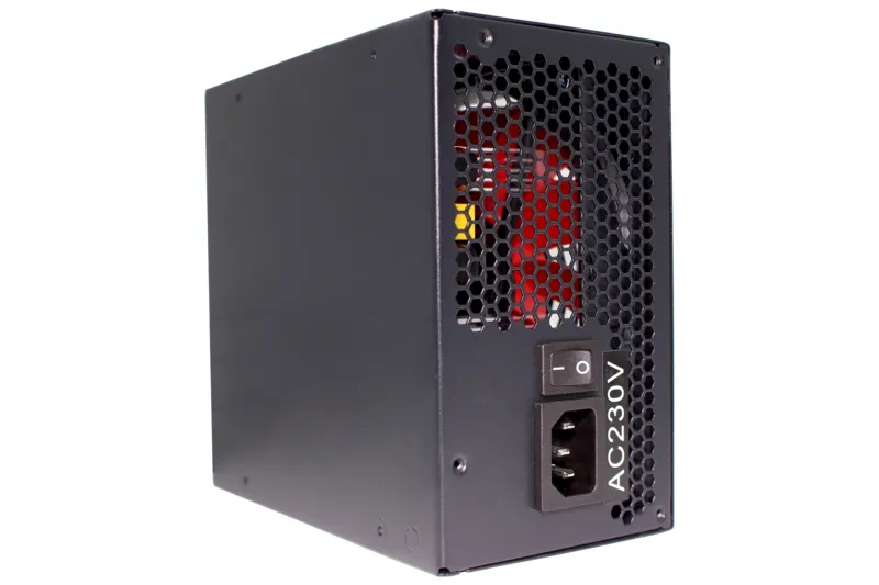 Xilence Gaming Bronze Series XN225 650 W - Power supply, 80 Plus Bronze