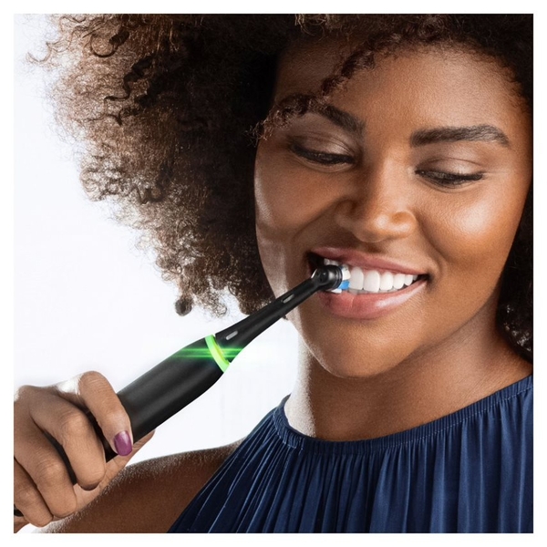 ORAL-B S&Auml;HK&Ouml;HAMMASHARJA iO 5s BLACK.