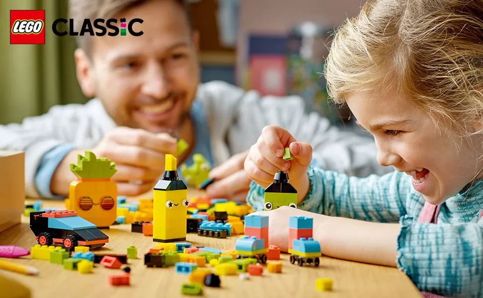 LEGO Classic Creative Fun in Neon Colors 11027