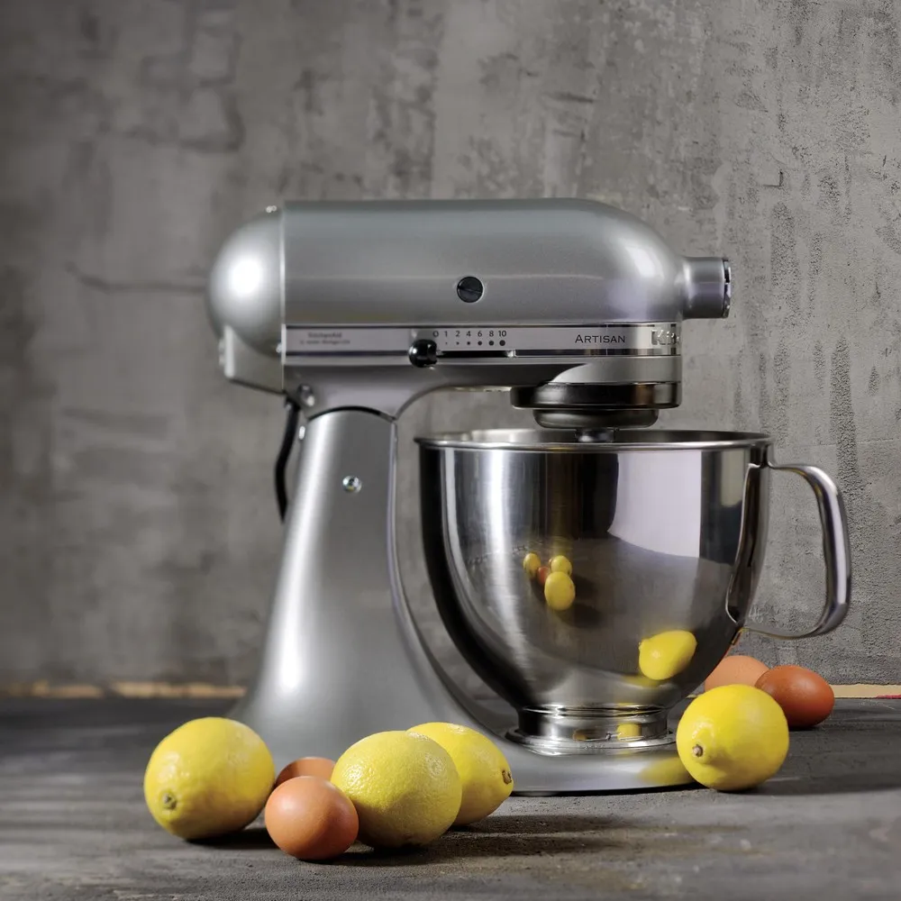 KitchenAid 5KSM125ECU Artisan Stand Mixer, 300 Watt, 4.7 Liter, Silver