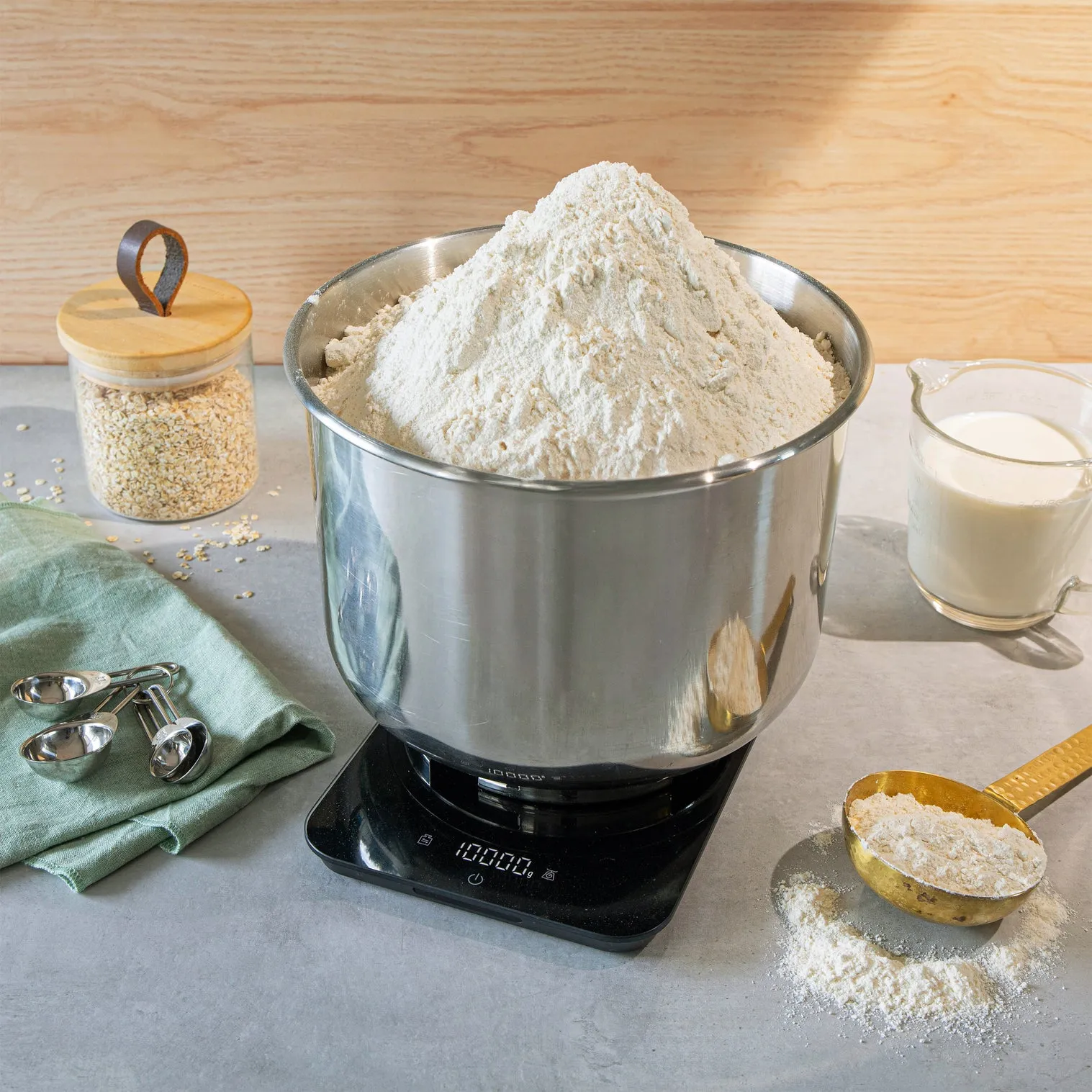 Wilfa MAX KS2B-10 -talousvaaka, 10kg, musta