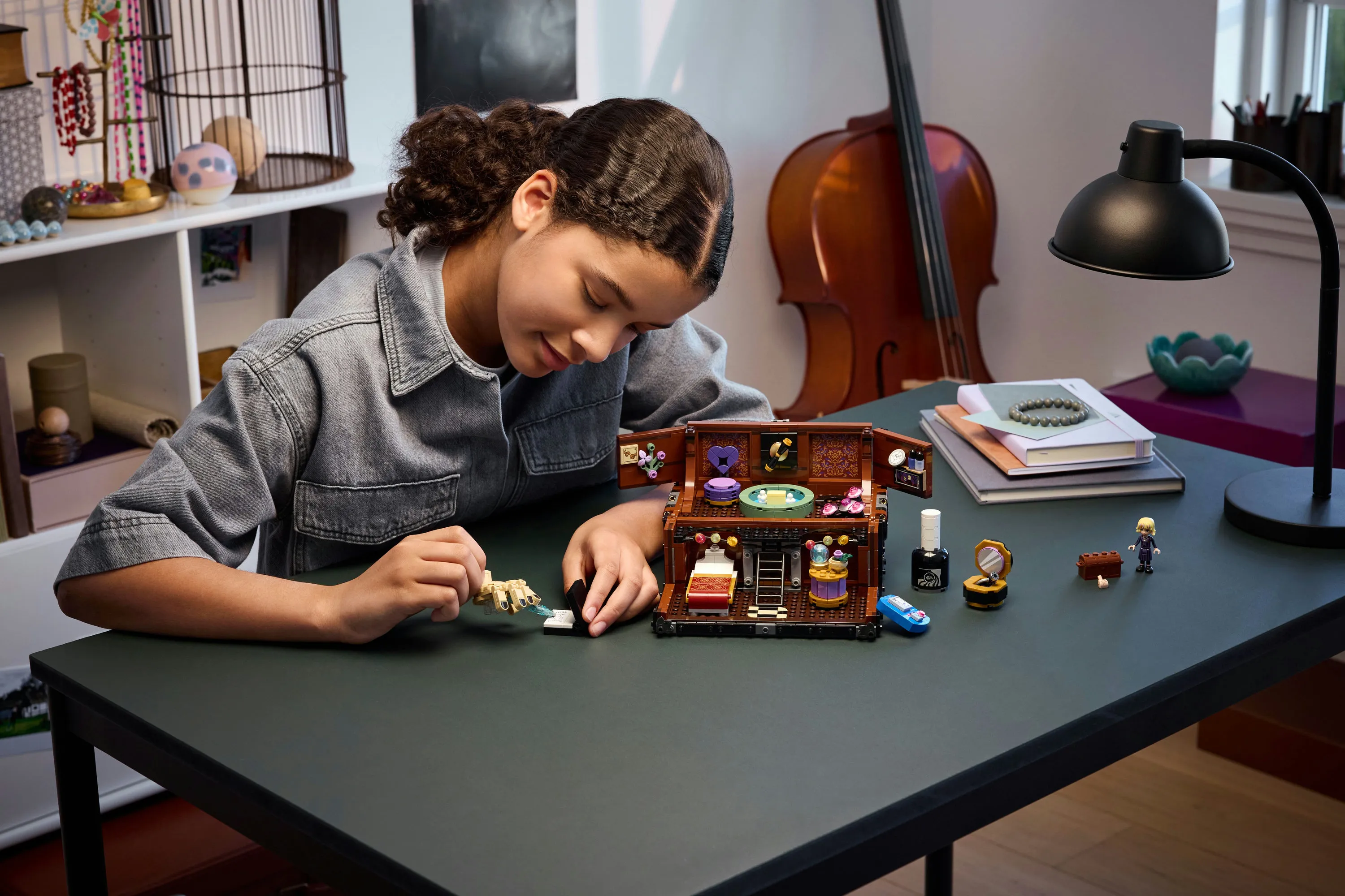 LEGO Wednesday Thingin asunto 76785