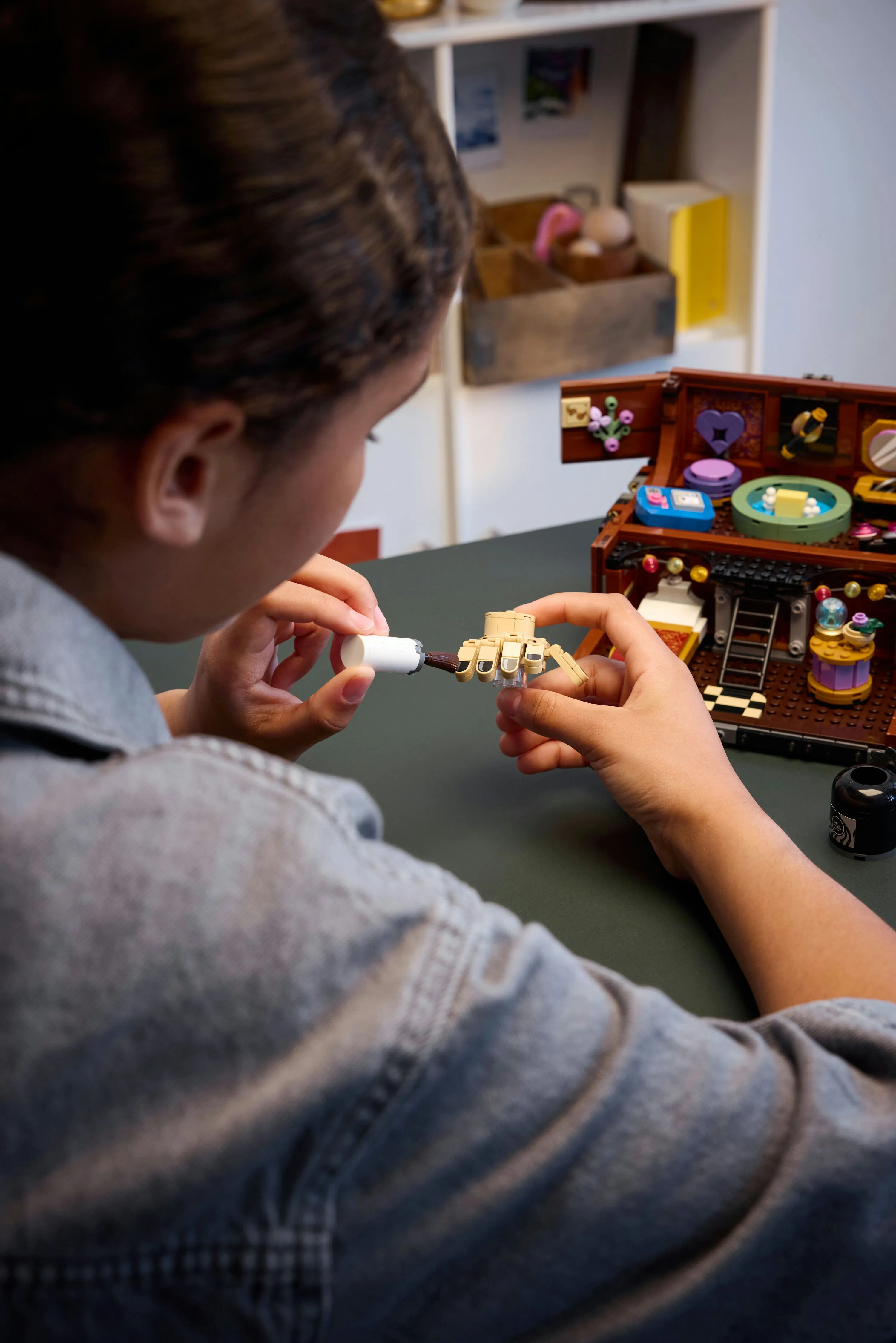 LEGO Wednesday Thingin asunto 76785