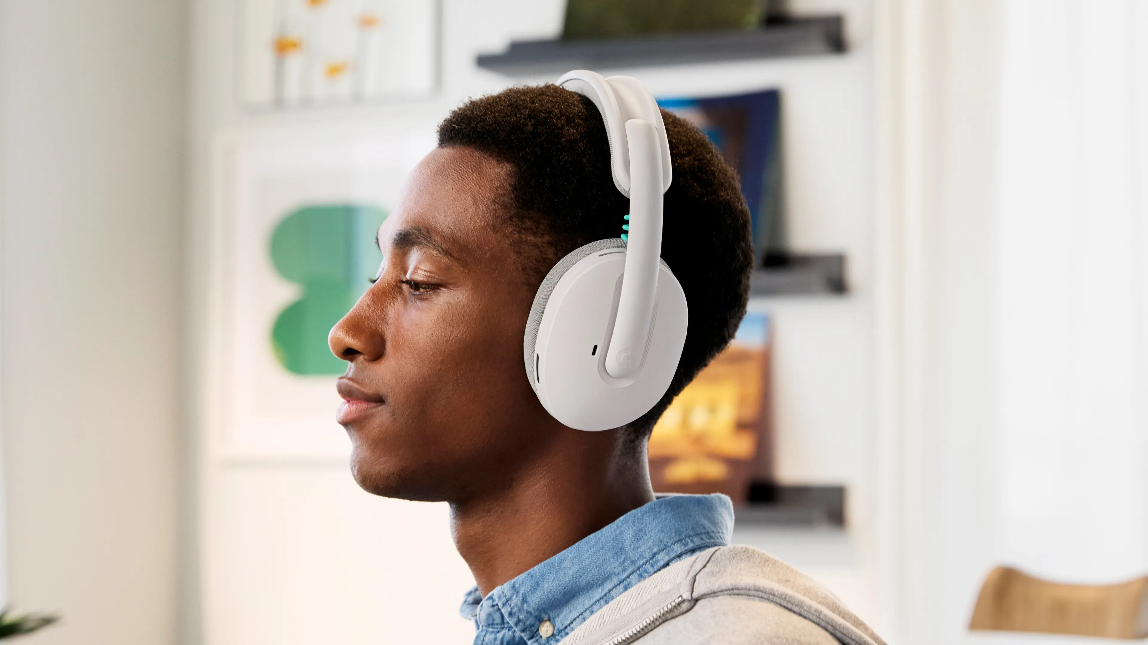Logitech G G325 tr&aring;dl&ouml;s gaming headset, vit