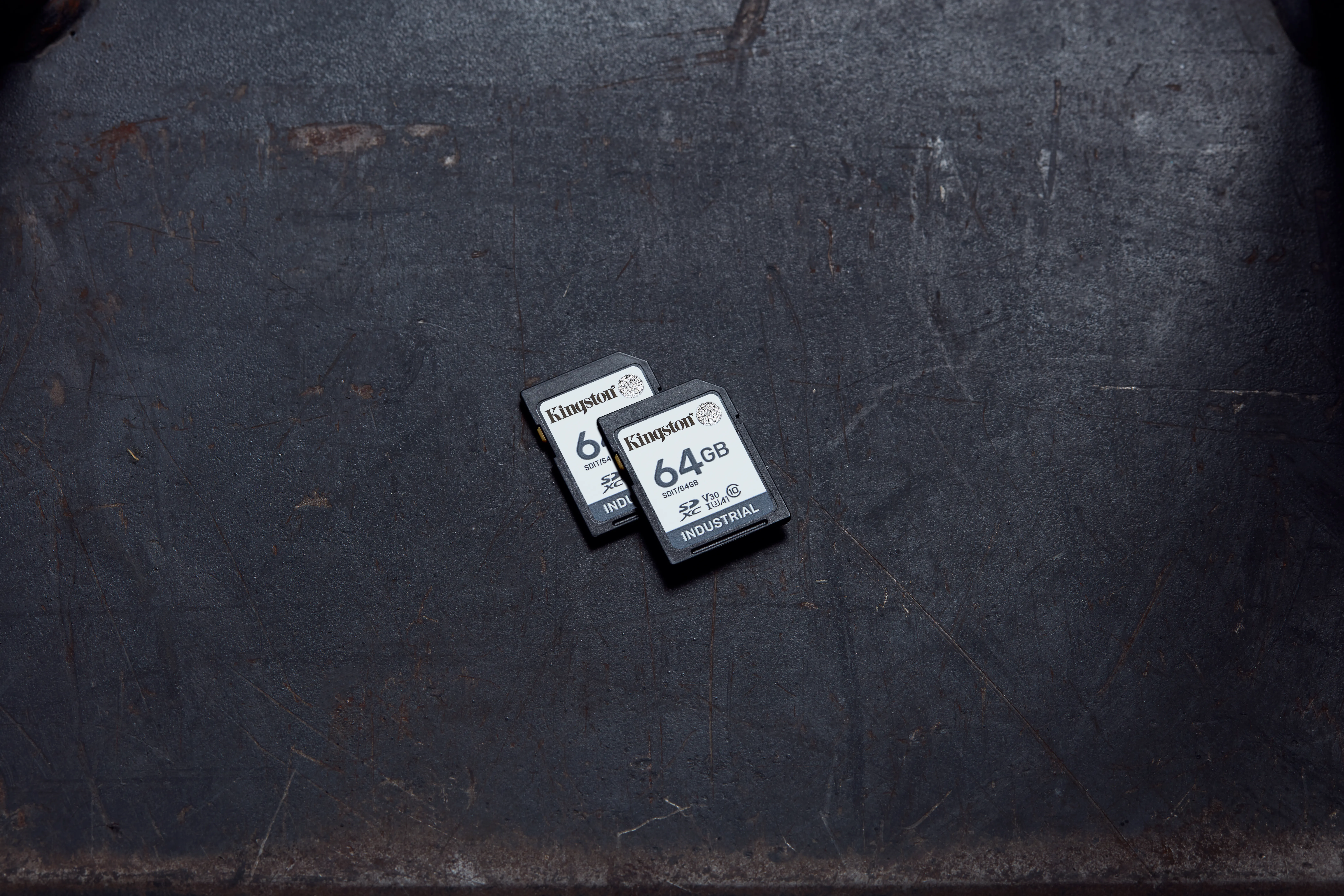 KINGSTON 64GB SDXC Industrial -40C to 85C C10 UHS-I U3 V30 A1 pSLC