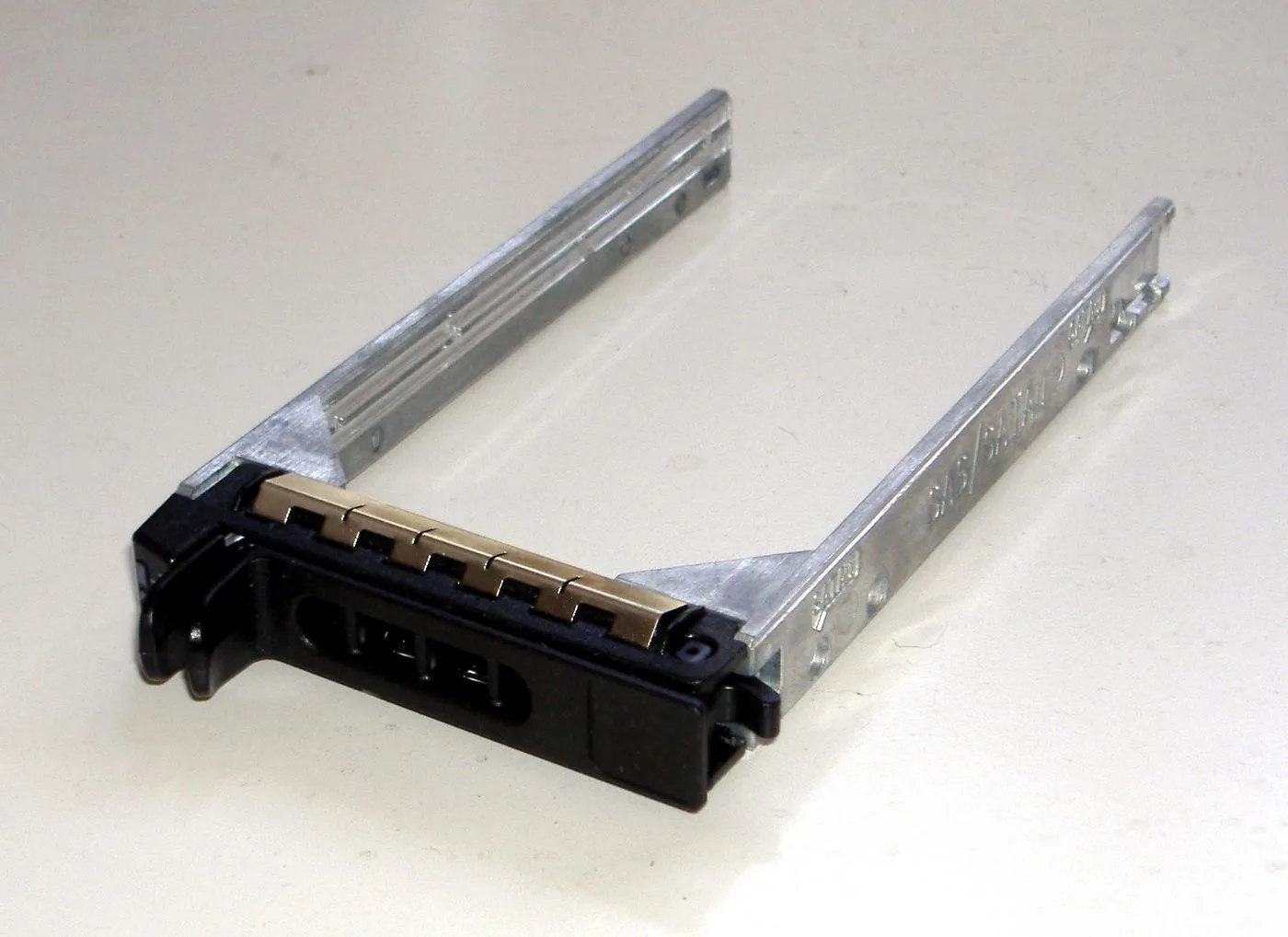 2.5" HotSwap Tray SATA/SAS