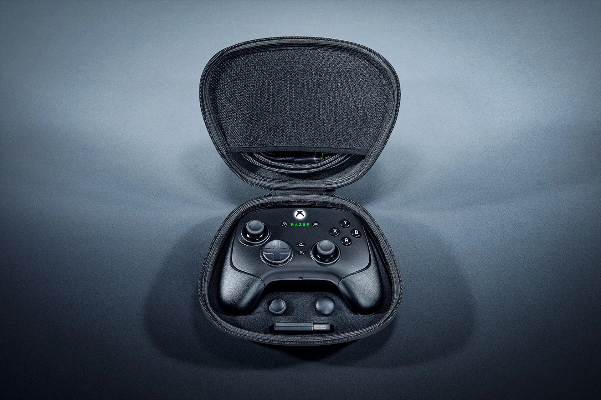 Razer Wolverine V3 Pro, schwarz - Kabe