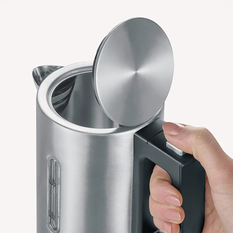 Severin WK3647 115/230V -matkavedenkeitin, 0.5l