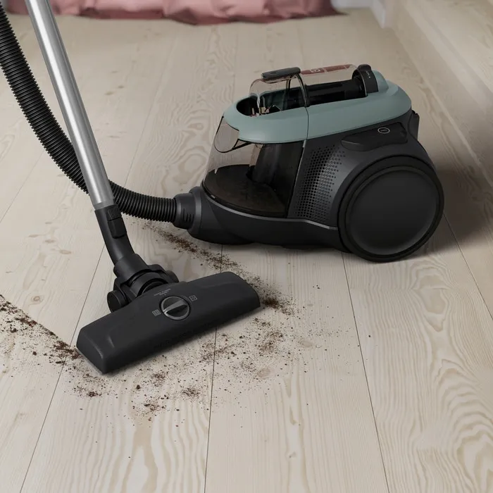 Electrolux Clean 600 EL61C2OG Canister vacuum cleaner, Ocean Green