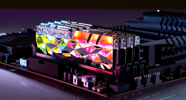 G.Skill Trident Z Royal Elite 32GB (2 x 16GB) DDR4 4600 MHz, CL20 - memory, Silver