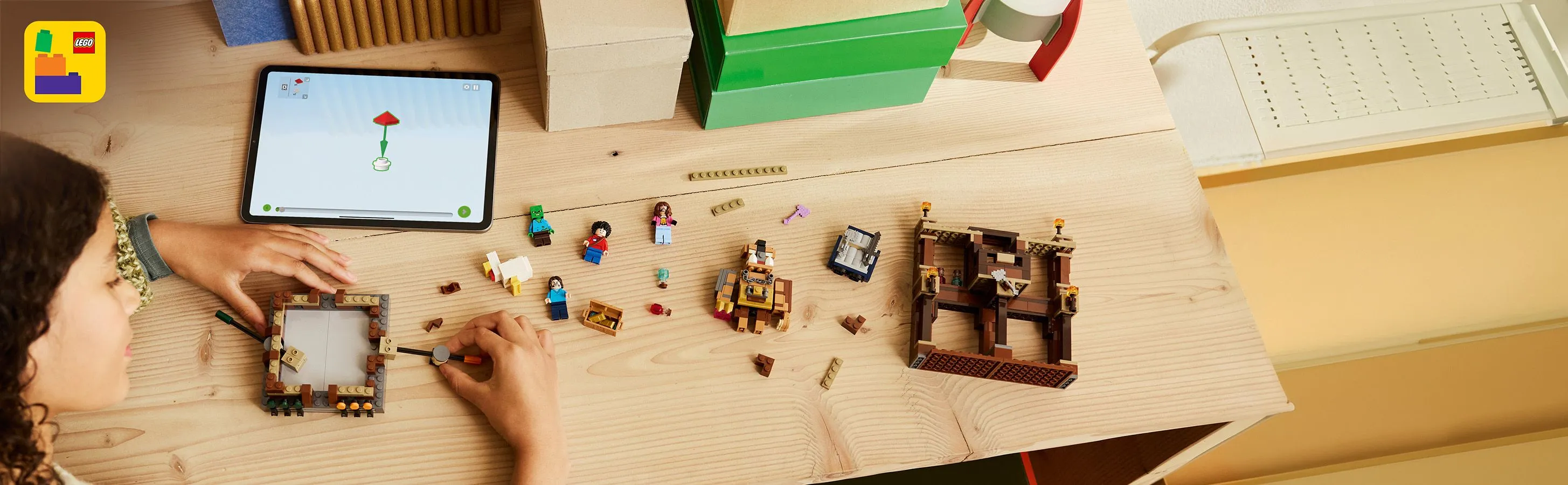 LEGO Minecraft The Wooden Fortress Battle Arena 21272