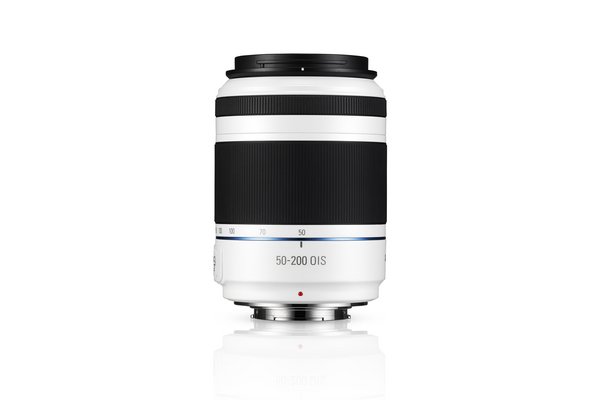 SAMSUNG NX 50-200MM F/4.0-5.6 OIS VALK